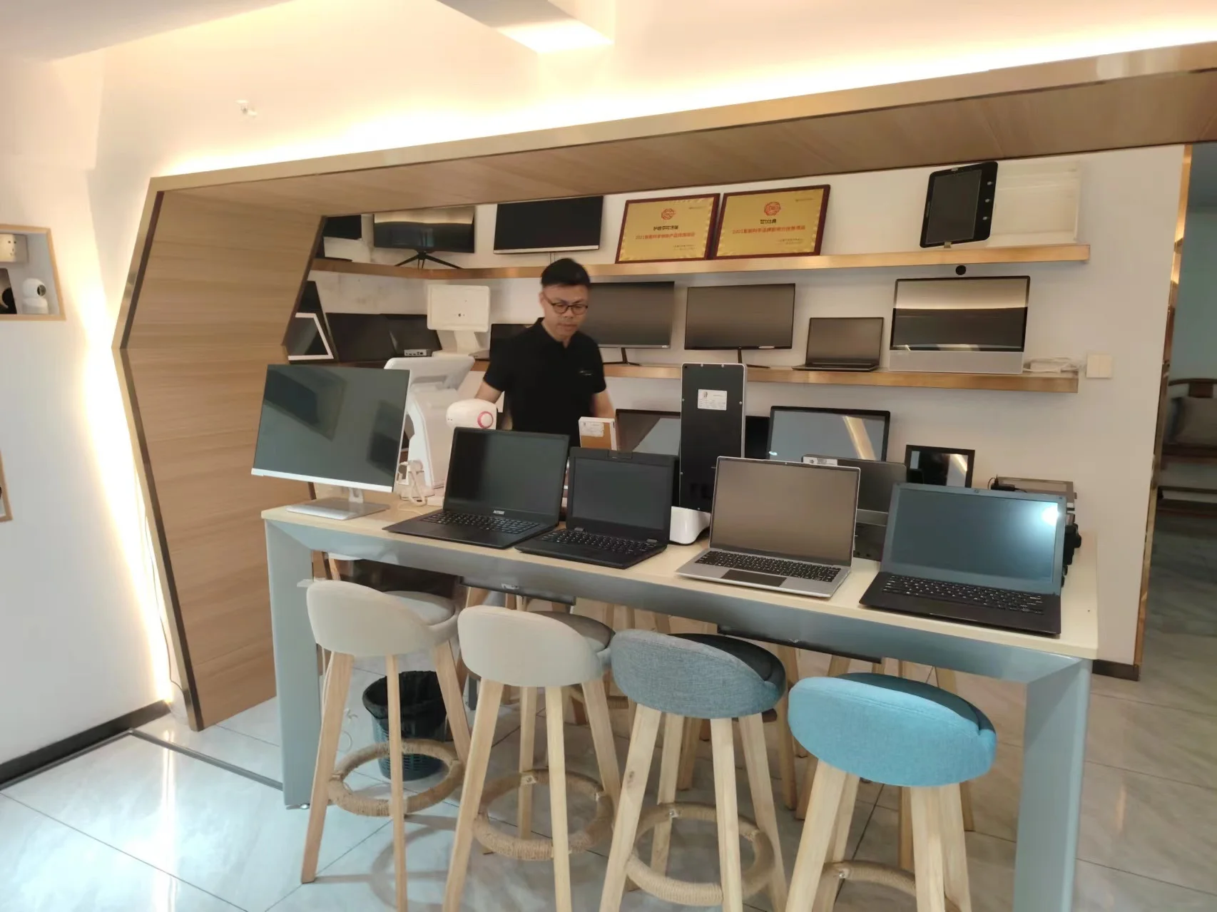 H9e15c7162dbb49809cc74caa0f348cbaC.webp H9e15c7162dbb49809cc74caa0f348cbaC.webp